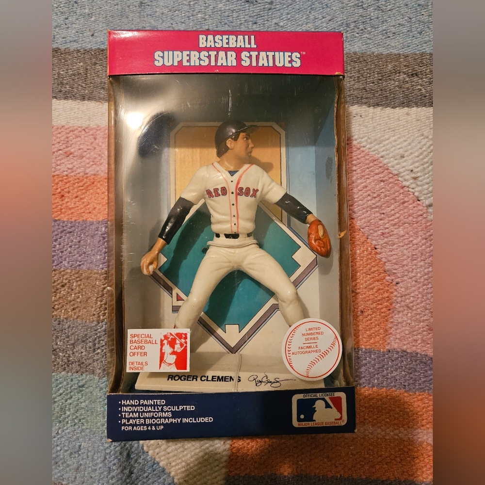 Vintage 1988 Baseball Superstar Statues Roger Clemens